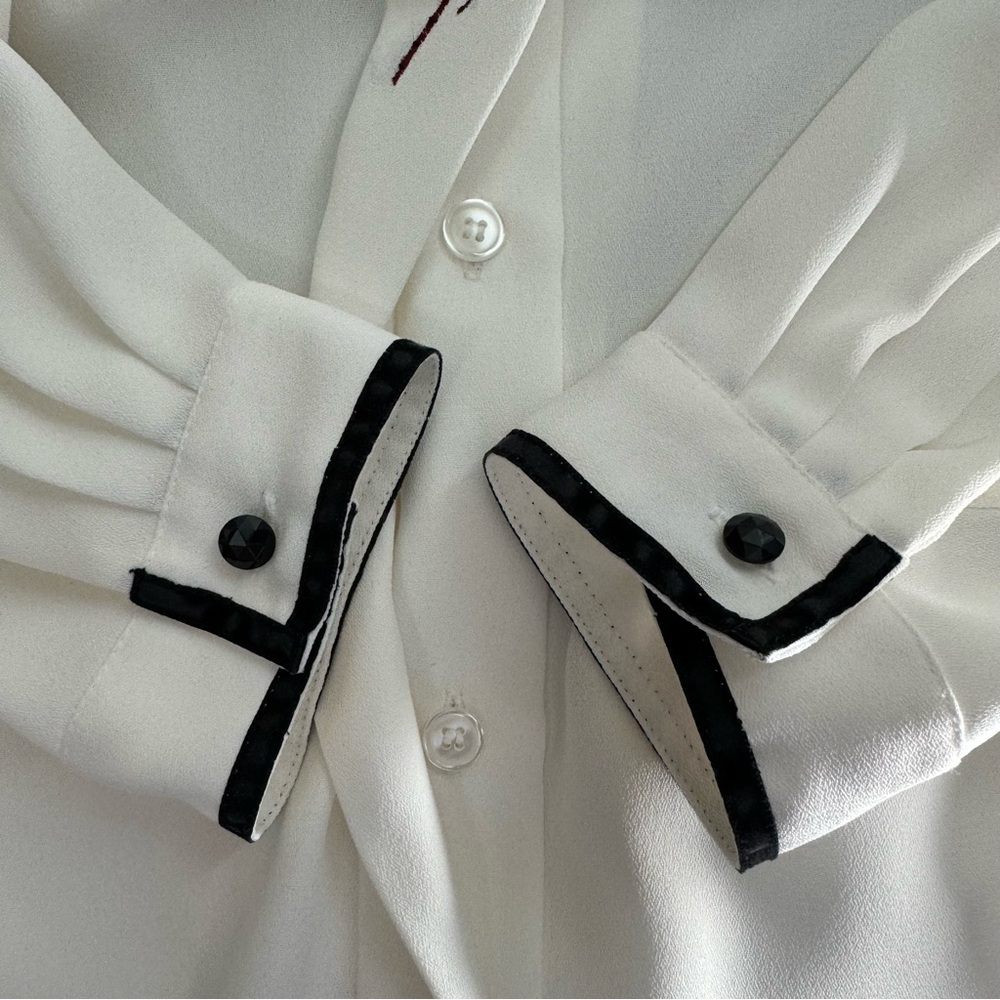 SOLD Koret VTG Ivory Floral Embroidered Button Up Shirt 18W Contrast Trim Blouse - Picture 6 of 6
